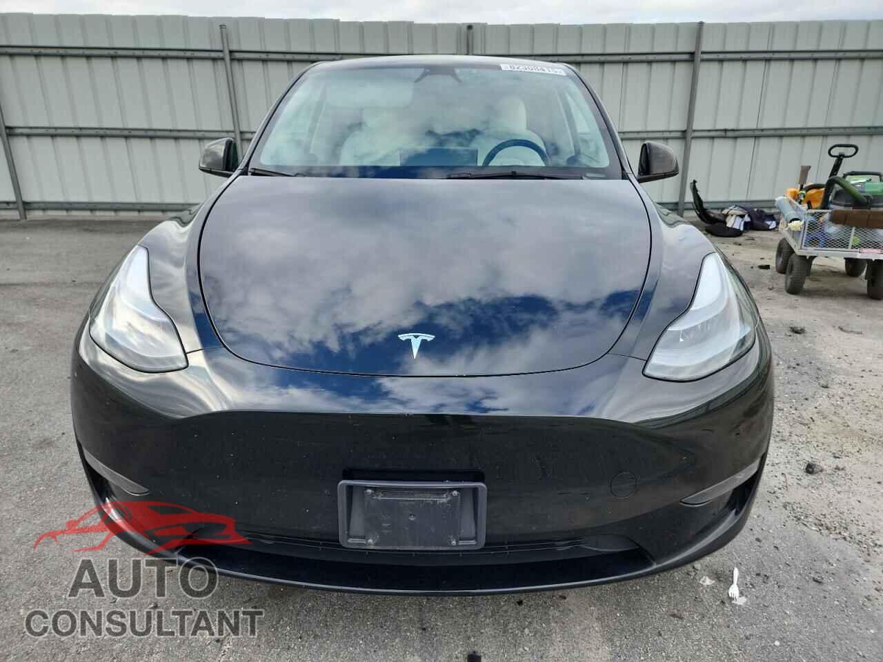TESLA MODEL Y 2023 - 7SAYGDEF8PF918676