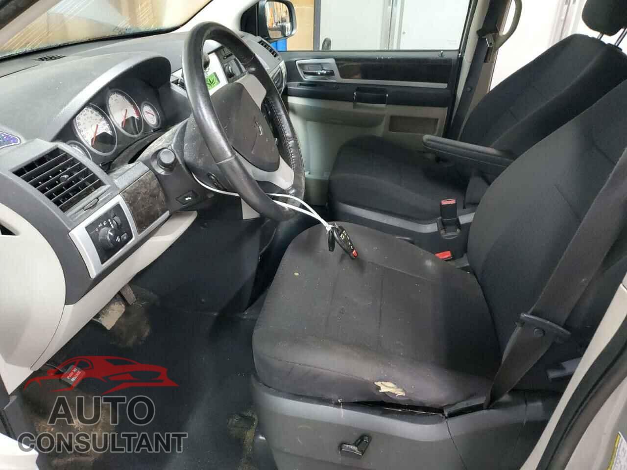 DODGE CARAVAN 2010 - 2D4RN5D11AR259910