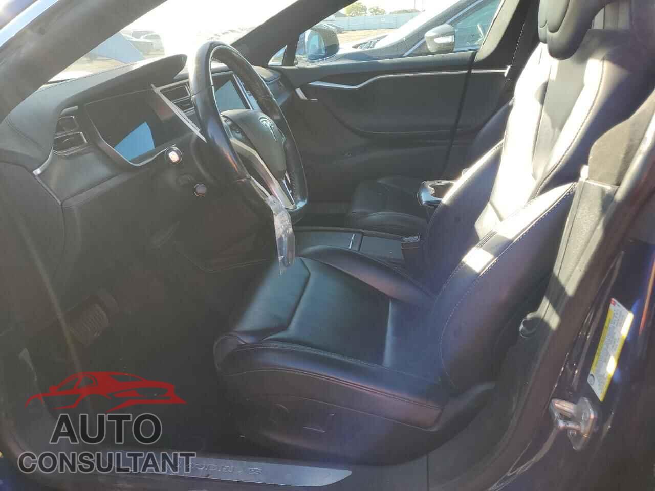 TESLA MODEL S 2017 - 5YJSA1E21HF217012