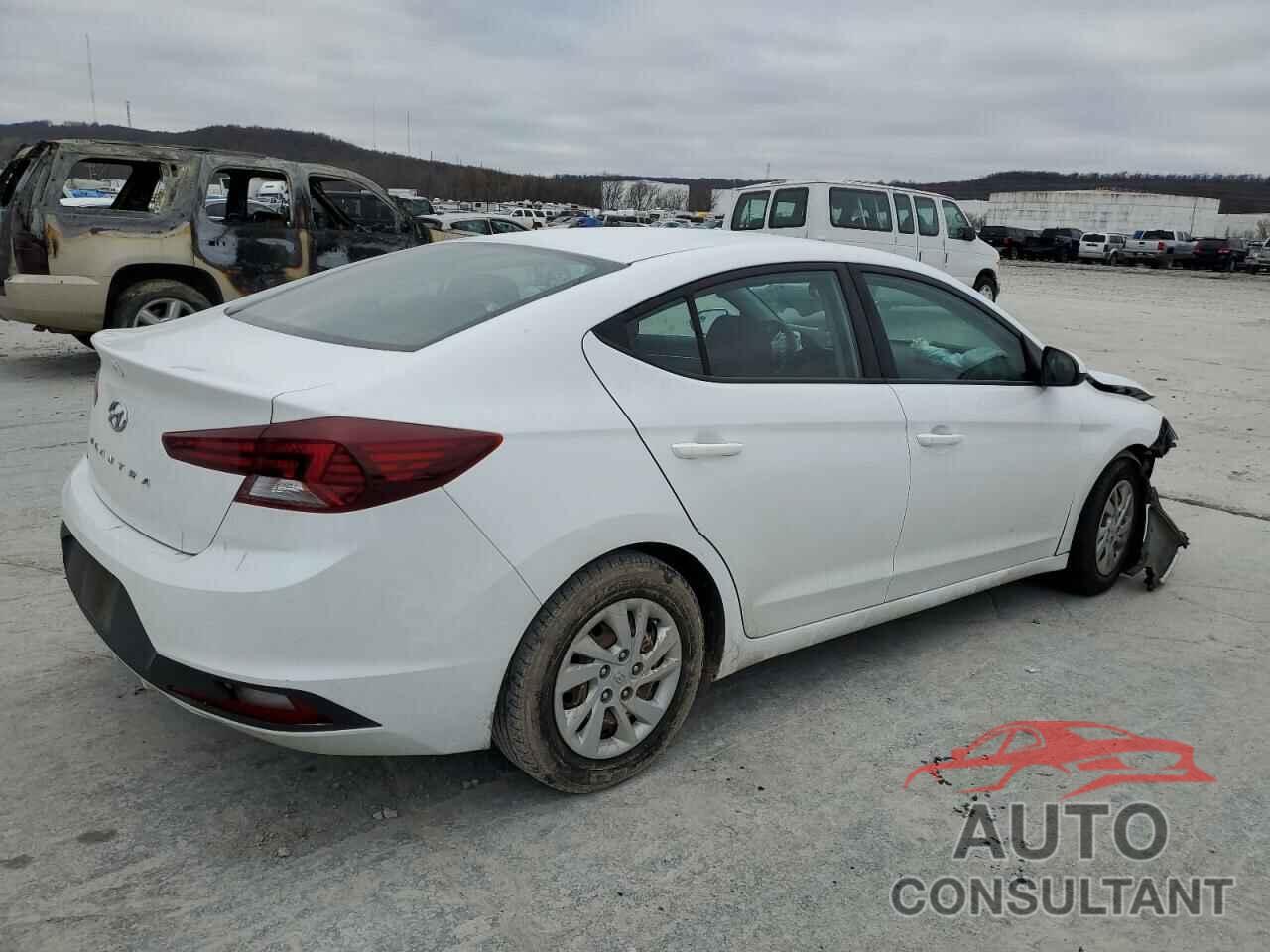 HYUNDAI ELANTRA 2019 - 5NPD74LF2KH415881