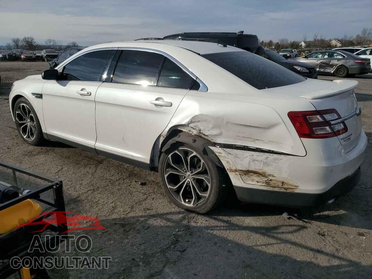 FORD TAURUS 2017 - 1FAHP2KT1HG132940
