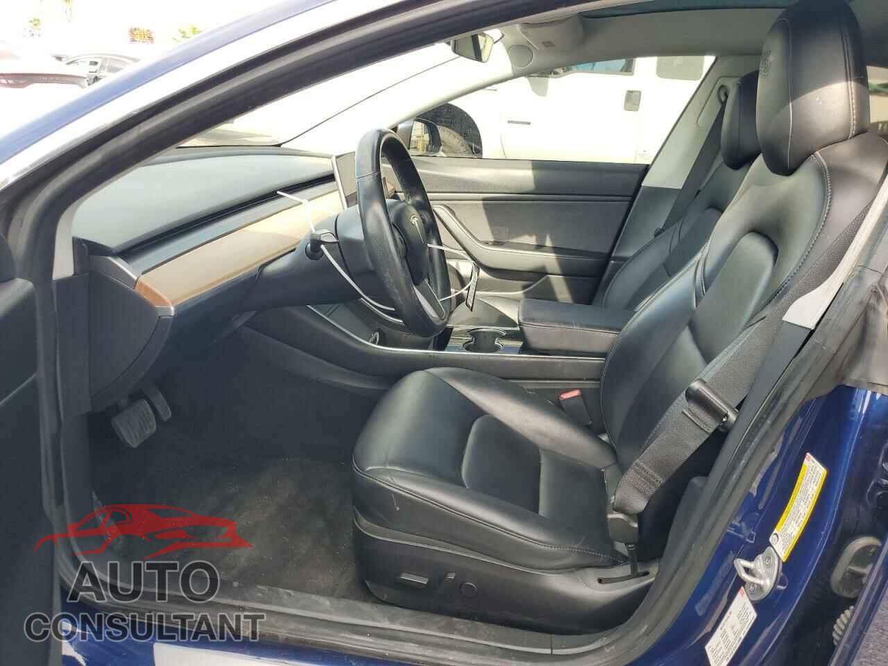 TESLA MODEL 3 2018 - 5YJ3E1EA2JF125008
