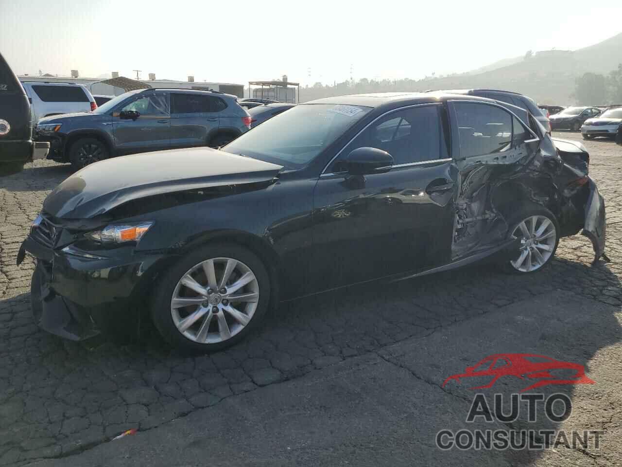 LEXUS IS 2015 - JTHBF1D20F5046754