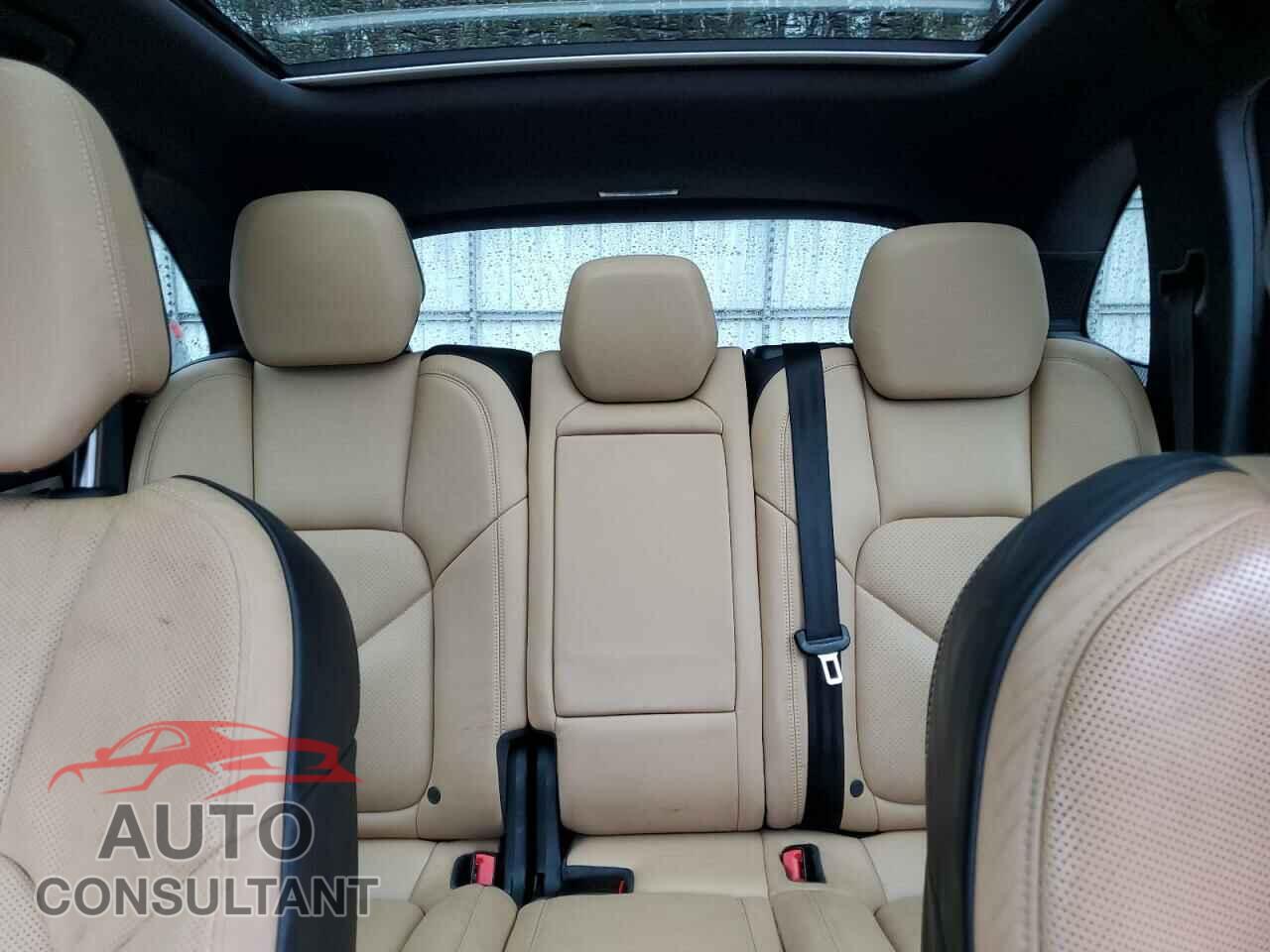 PORSCHE CAYENNE 2016 - WP1AE2A27GLA63668