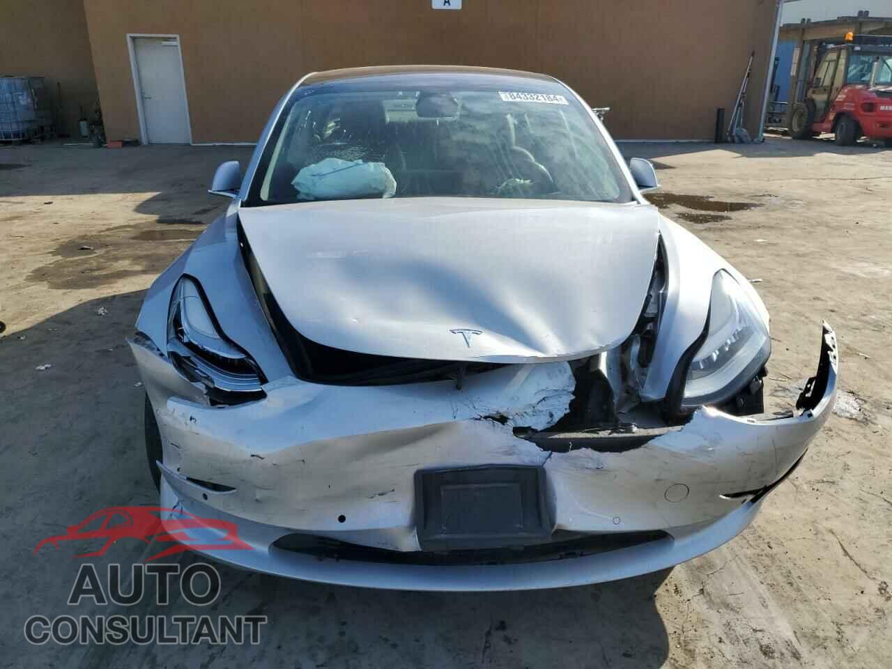 TESLA MODEL 3 2018 - 5YJ3E1EB2JF065336