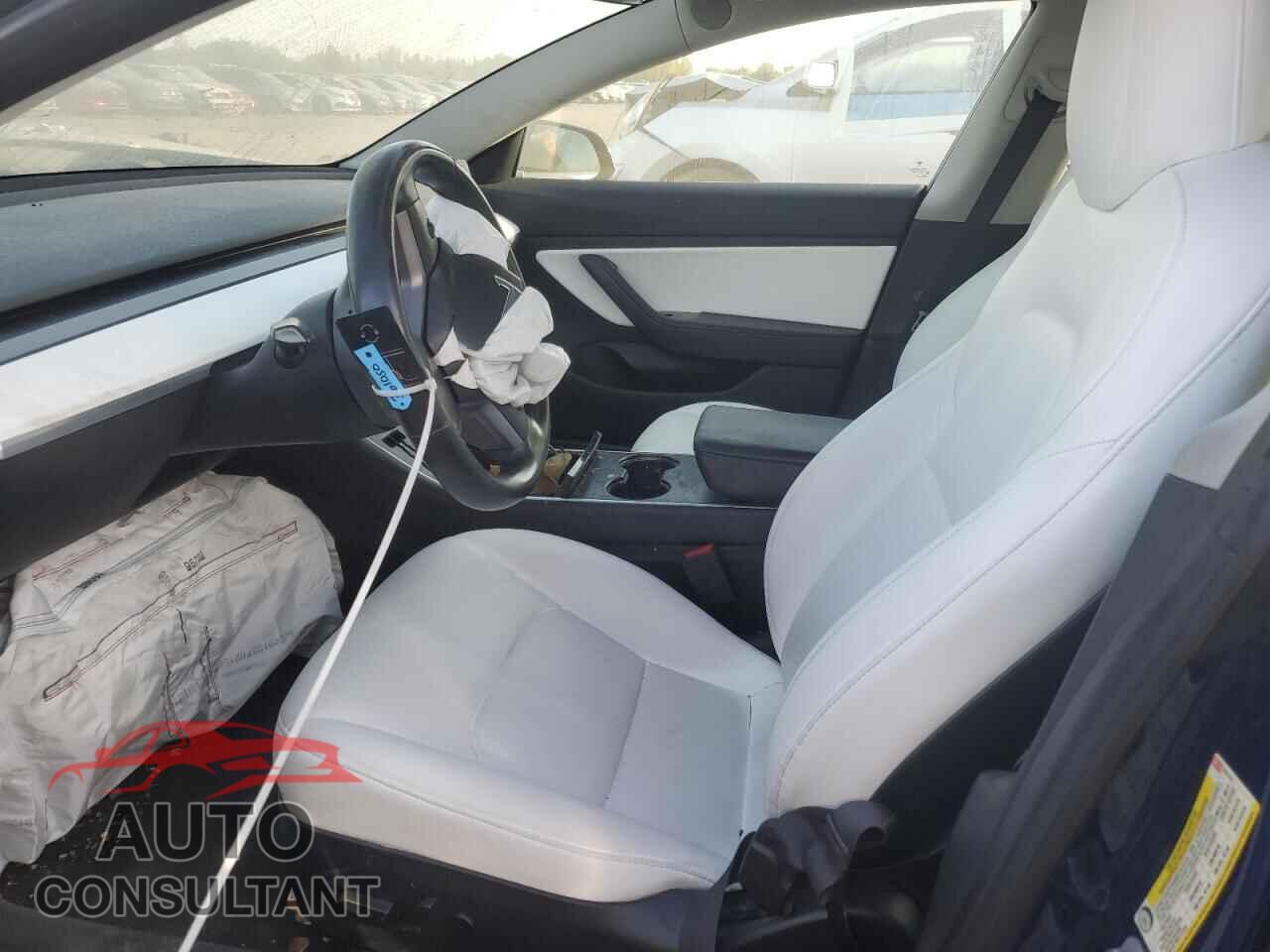 TESLA MODEL 3 2019 - 5YJ3E1EA9KF327216
