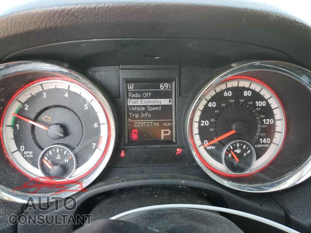 DODGE DURANGO 2013 - 1C4RDJFG2DC683071