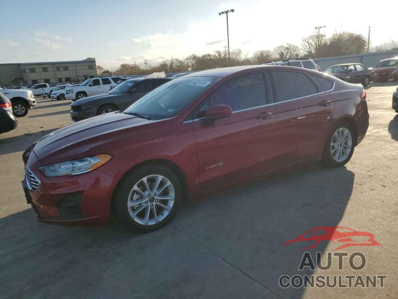 FORD FUSION 2019 - 3FA6P0LU8KR225649