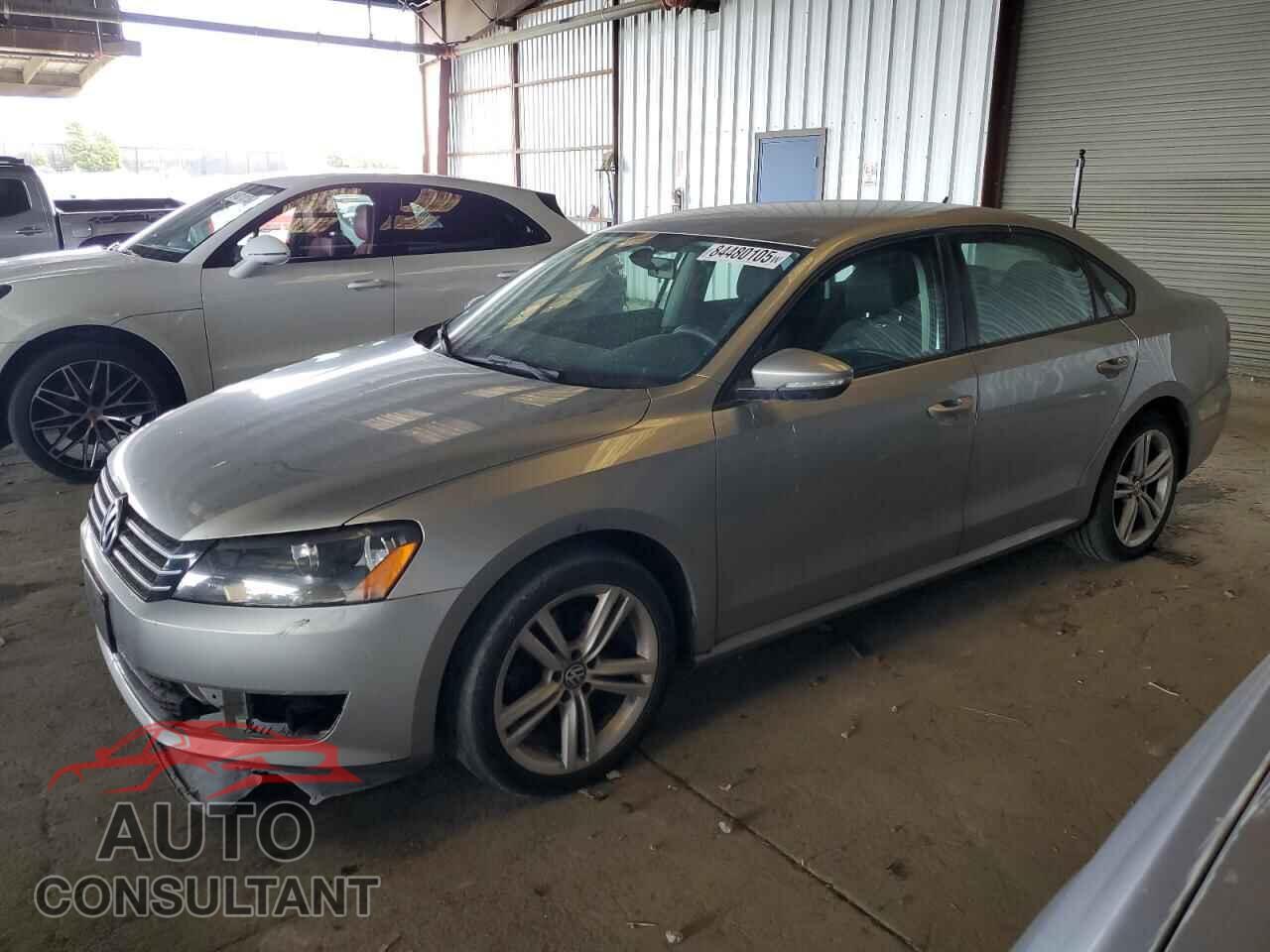 VOLKSWAGEN PASSAT 2012 - 1VWAP7A36CC035367