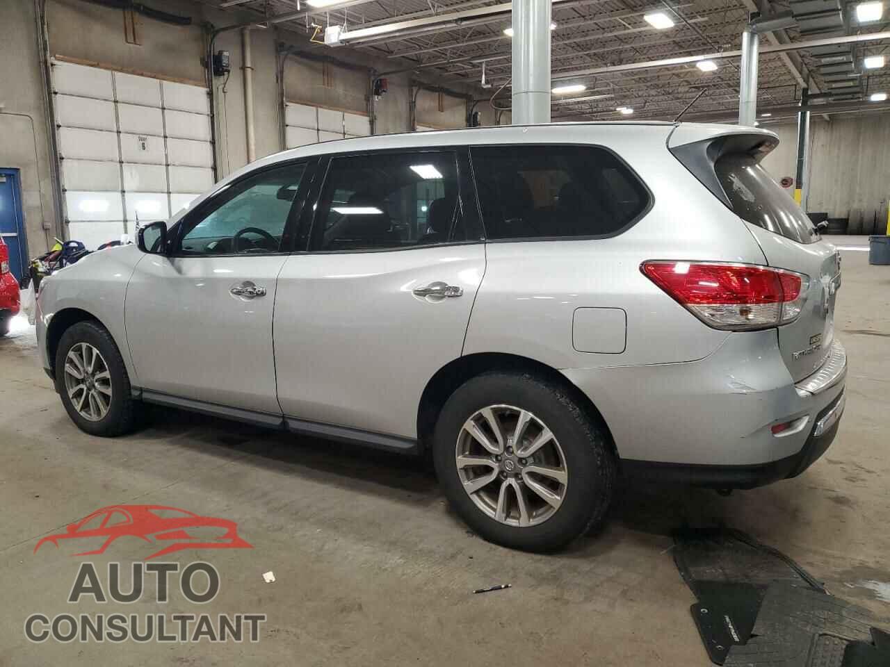 NISSAN PATHFINDER 2013 - 5N1AR2MM2DC662973