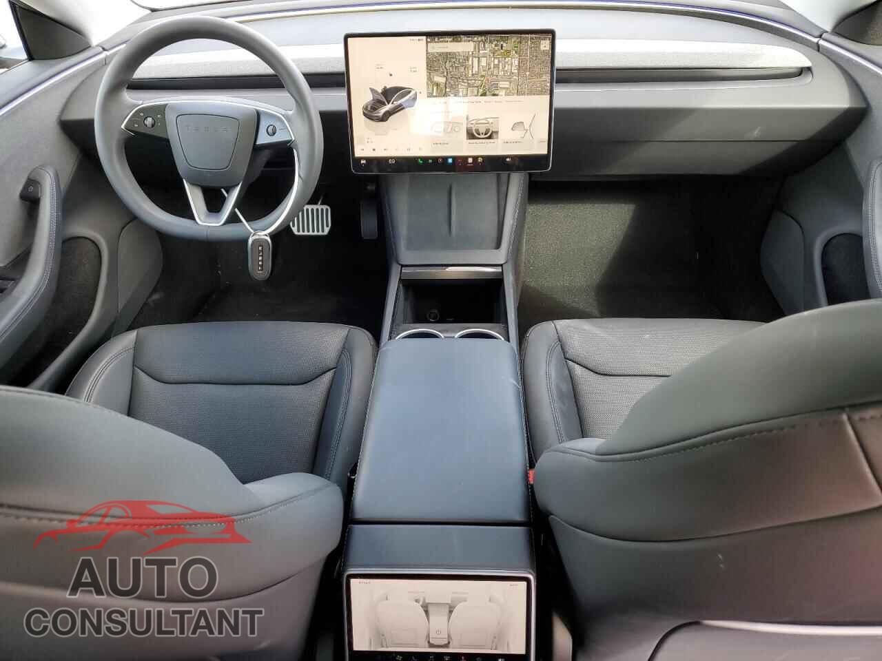 TESLA MODEL 3 2024 - 5YJ3E1EA0RF858041