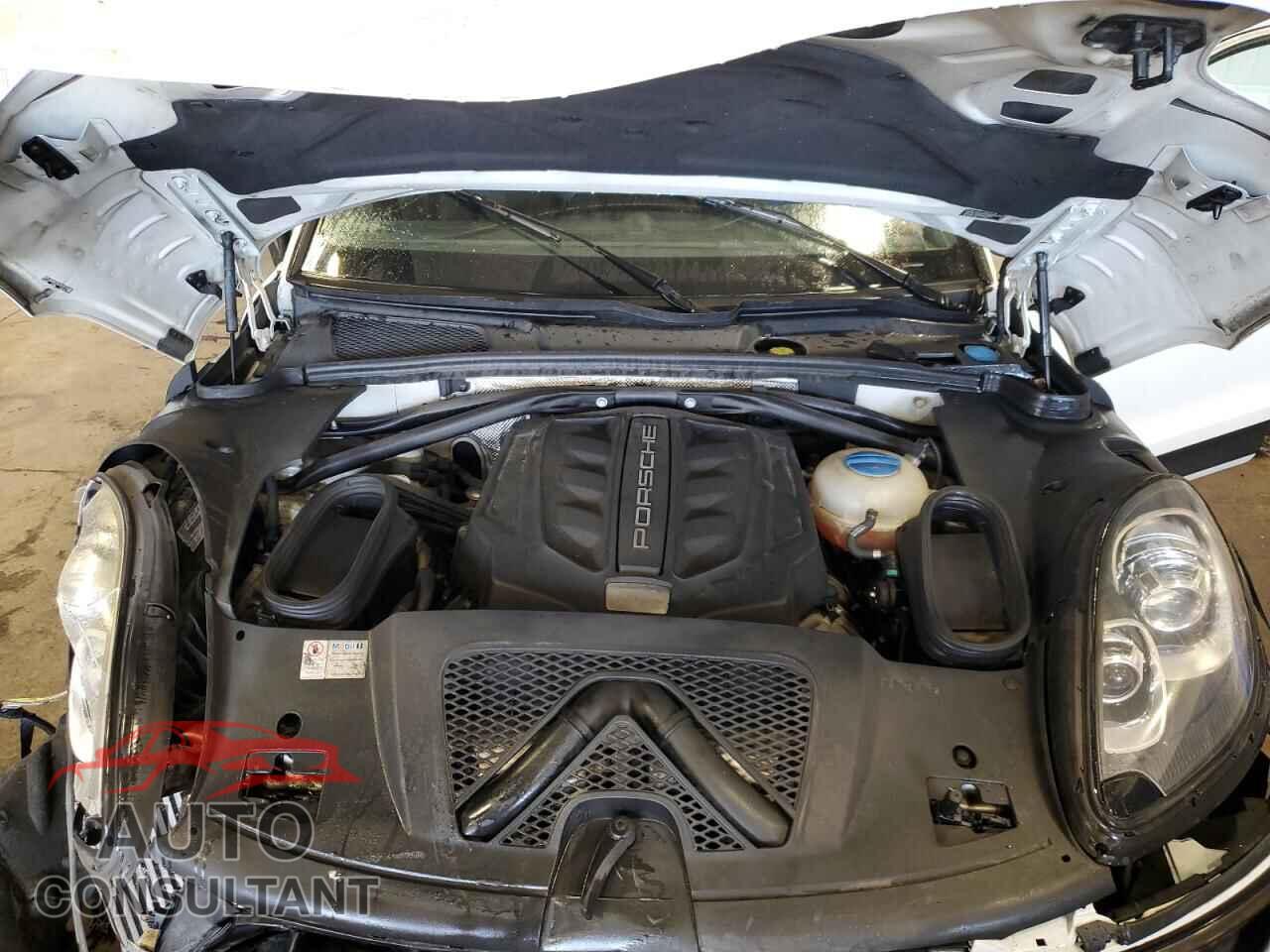 PORSCHE MACAN 2016 - WP1AB2A52GLB54768