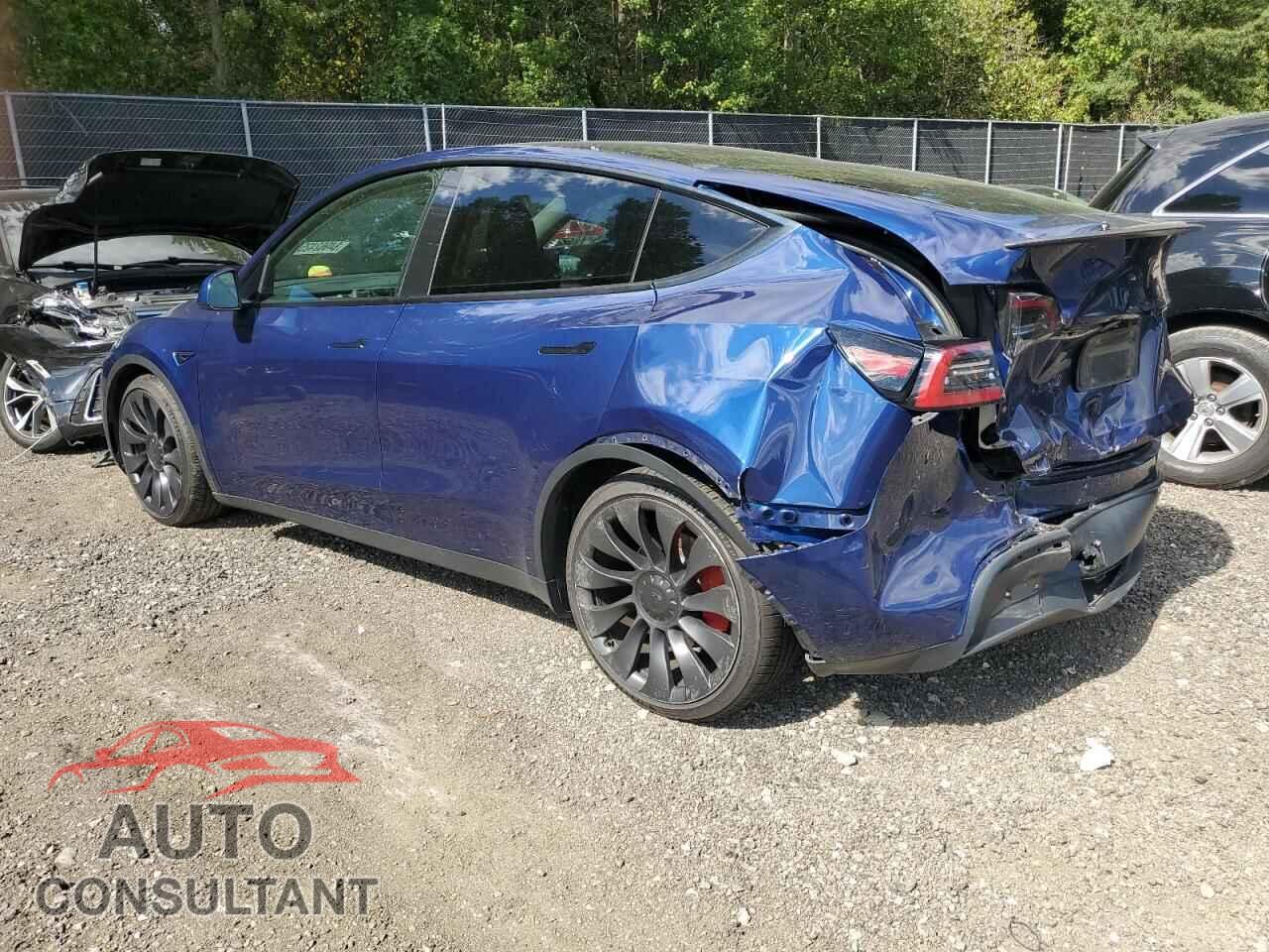 TESLA MODEL Y 2023 - 7SAYGDEFXPF669362