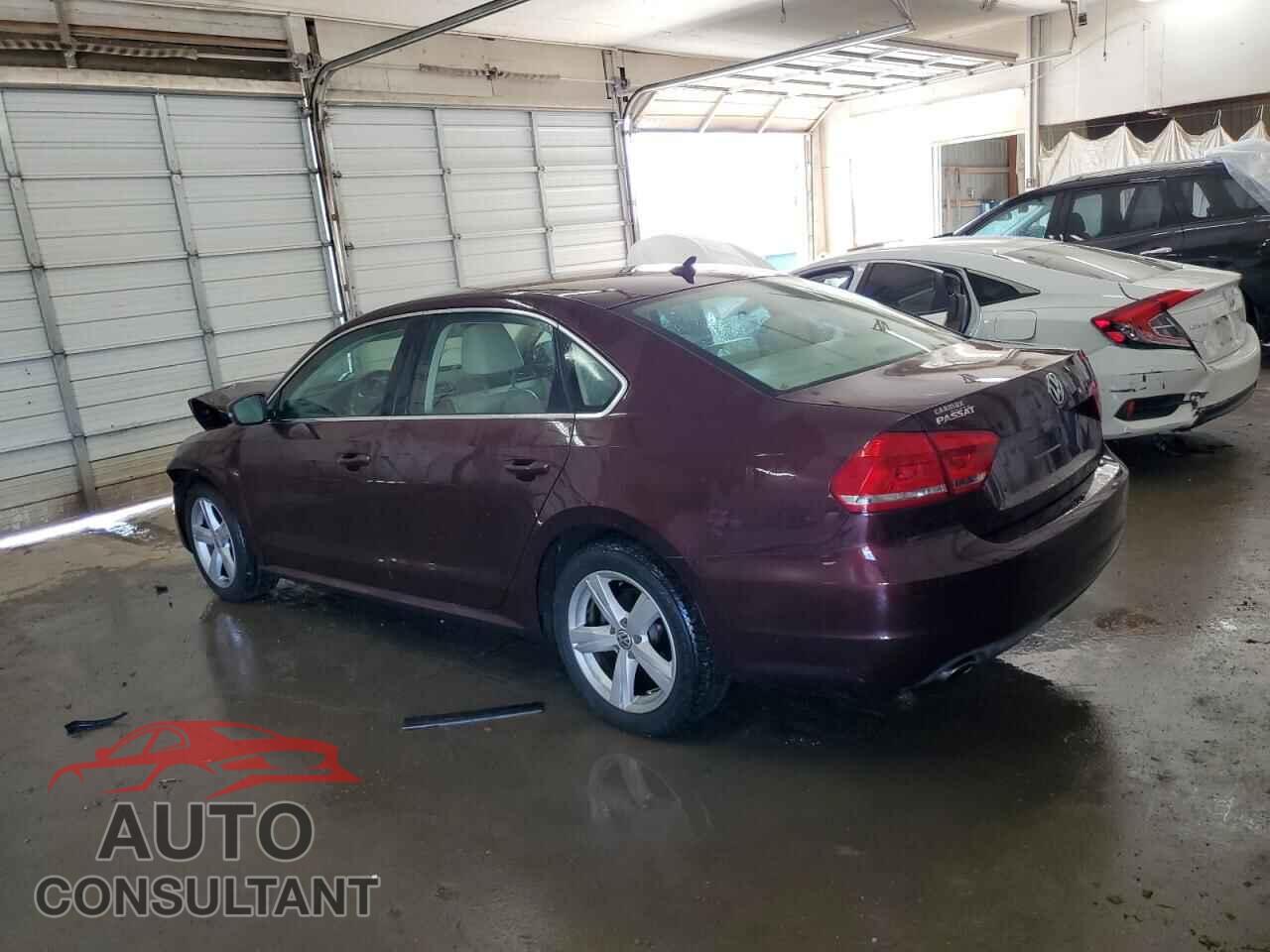 VOLKSWAGEN PASSAT 2013 - 1VWBP7A30DC044507
