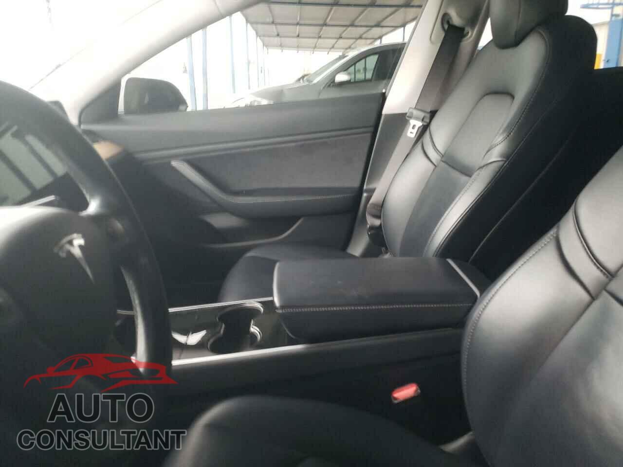 TESLA MODEL 3 2017 - 5YJ3E1EA6HF000930