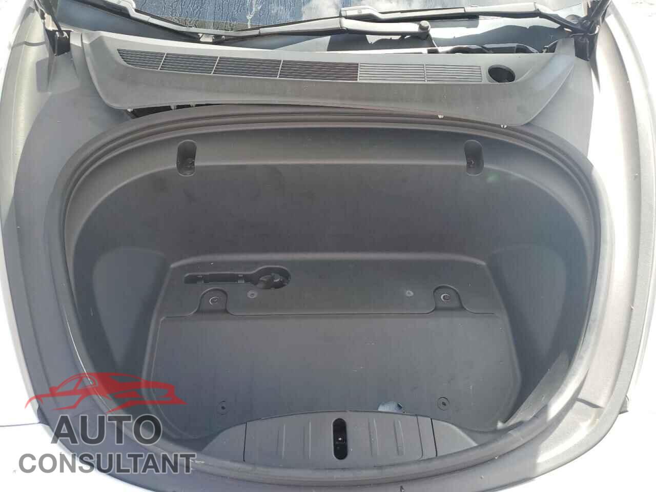 TESLA MODEL 3 2020 - 5YJ3E1EB0LF620965