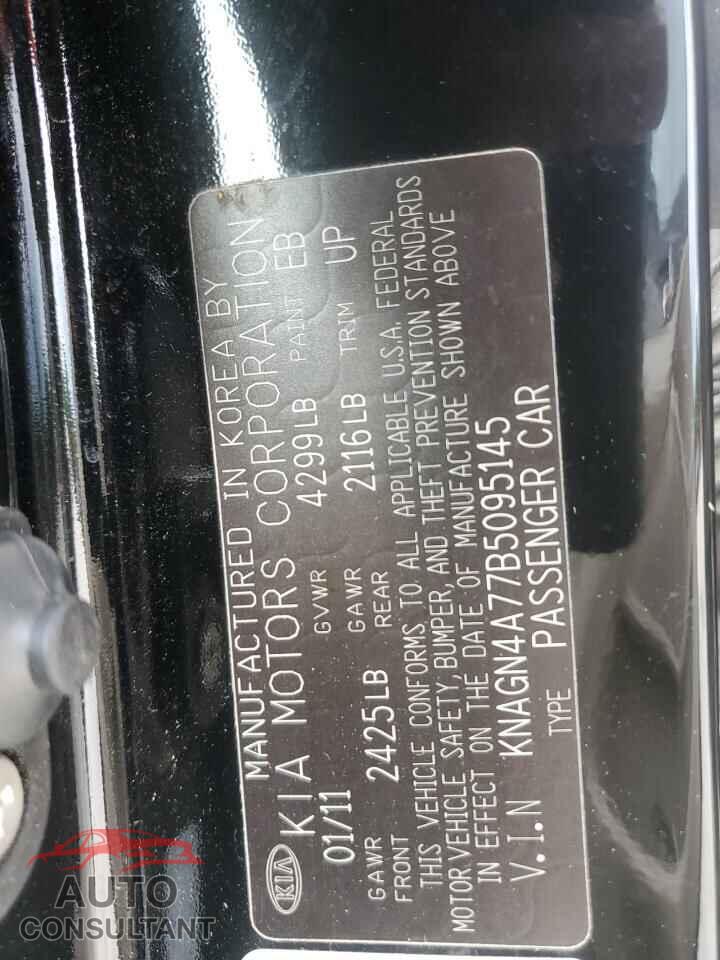 KIA OPTIMA 2011 - KNAGN4A77B5095145