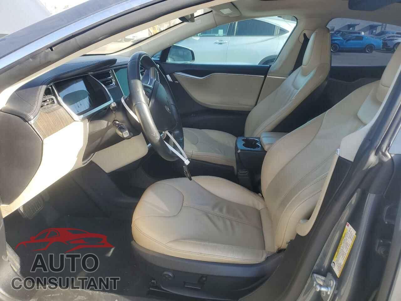TESLA MODEL S 2013 - 5YJSA1CG1DFP05014