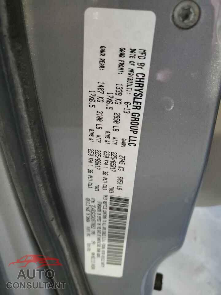 DODGE CARAVAN 2013 - 2C4RDGCGXDR770652