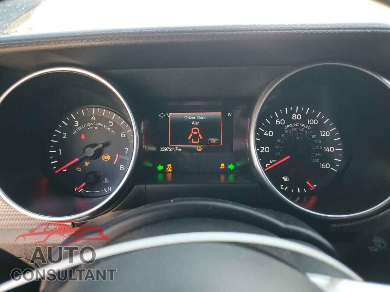 FORD MUSTANG 2018 - 1FA6P8CF3J5103198