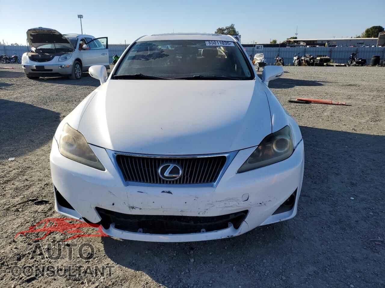 LEXUS IS 2013 - JTHBF5C21D5192635