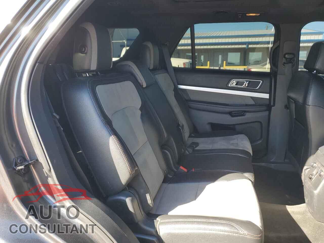 FORD EXPLORER 2017 - 1FM5K7D86HGA61862