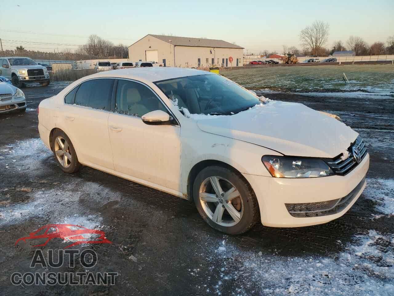 VOLKSWAGEN PASSAT 2012 - 1VWBP7A31CC092435