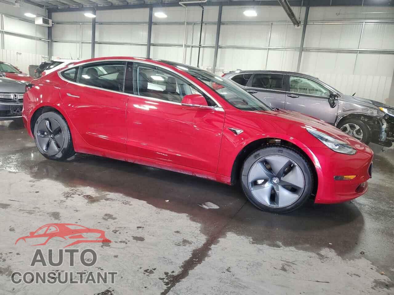 TESLA MODEL 3 2018 - 5YJ3E1EB1JF069524