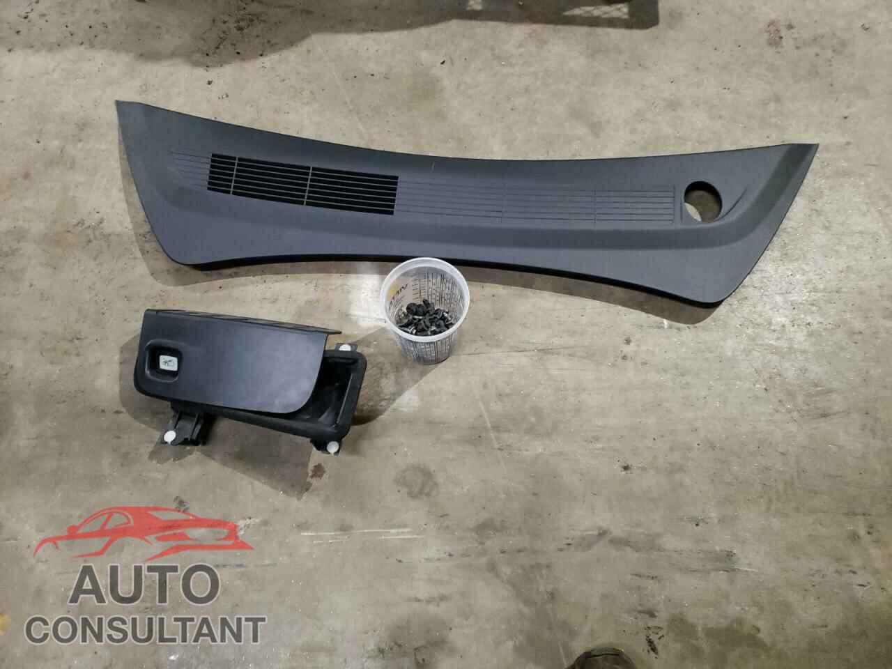 TESLA MODEL 3 2022 - 5YJ3E1EA7NF372496
