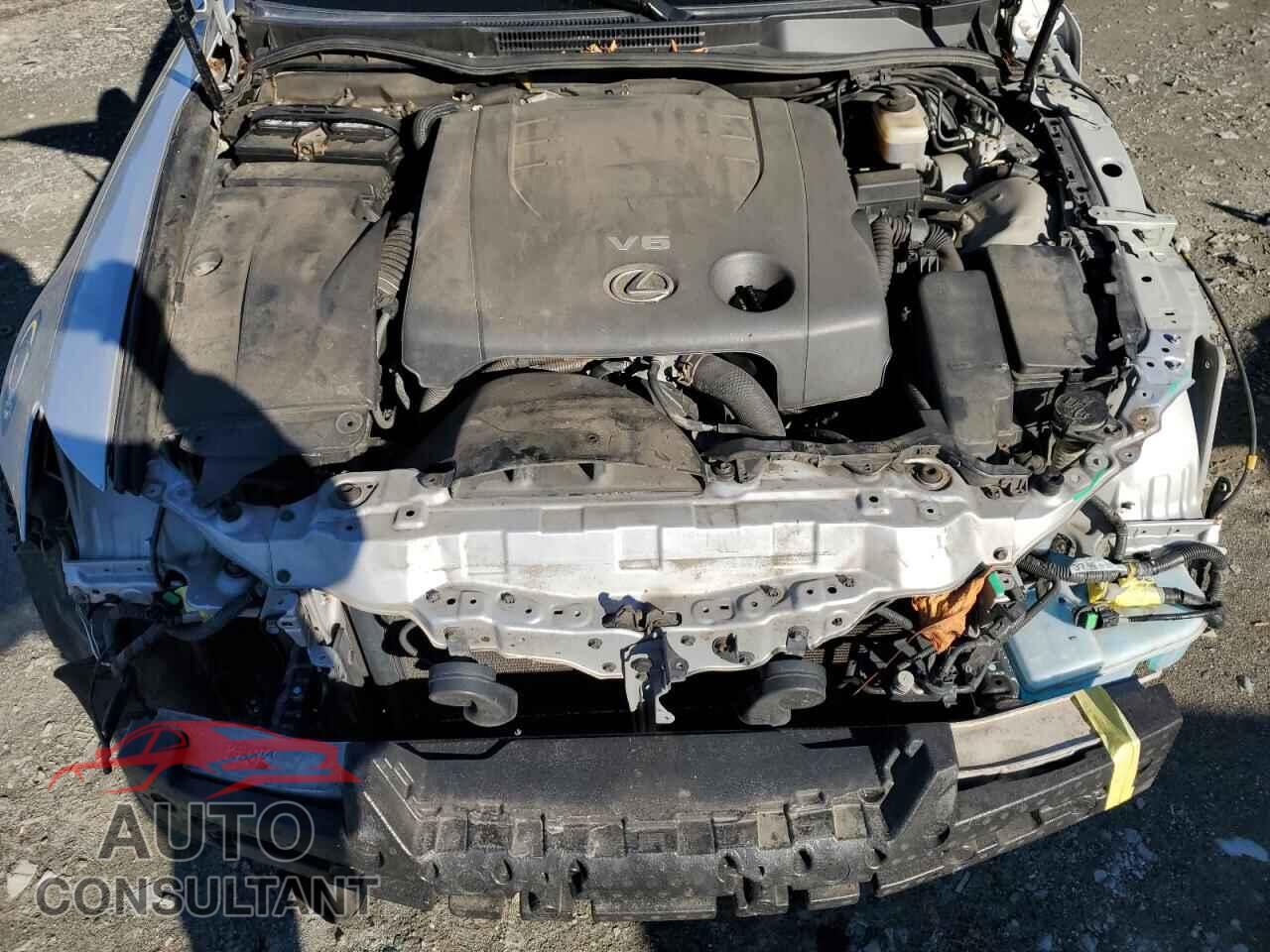 LEXUS IS 2011 - JTHBF5C20B5134366