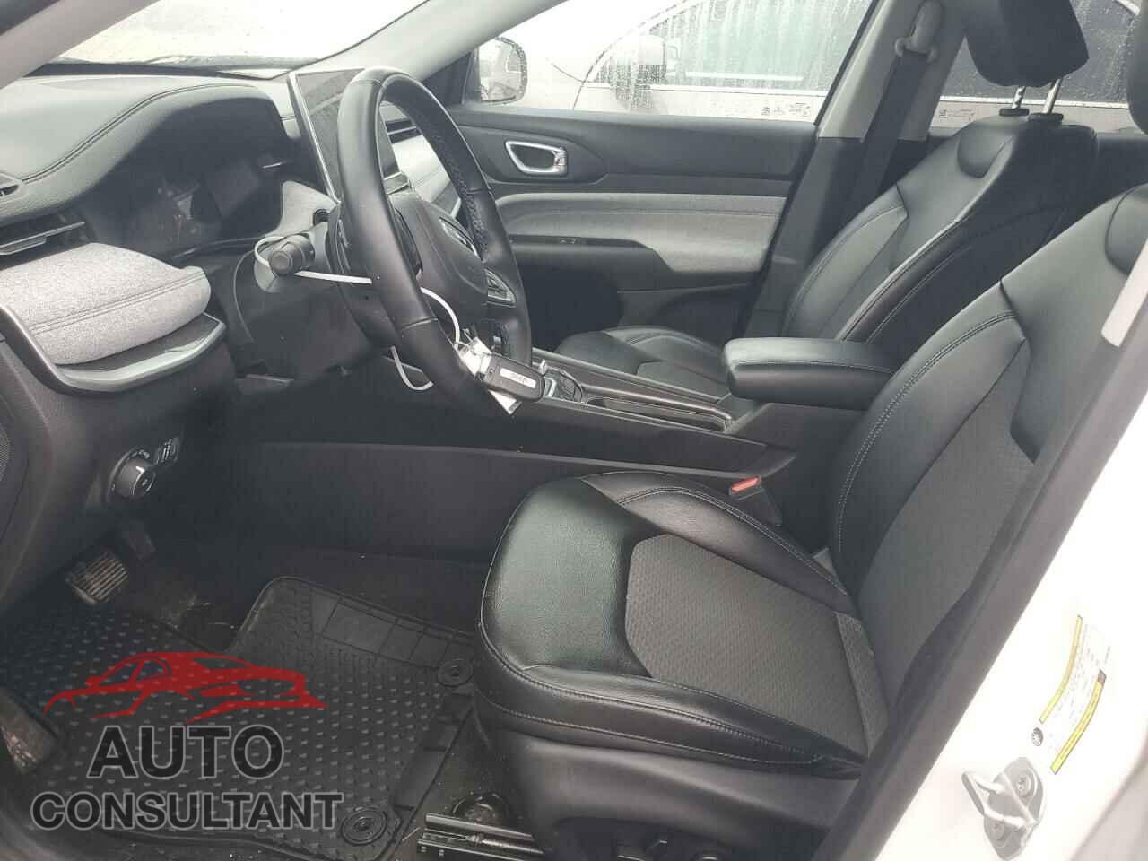 JEEP COMPASS 2022 - 3C4NJDBB6NT204305