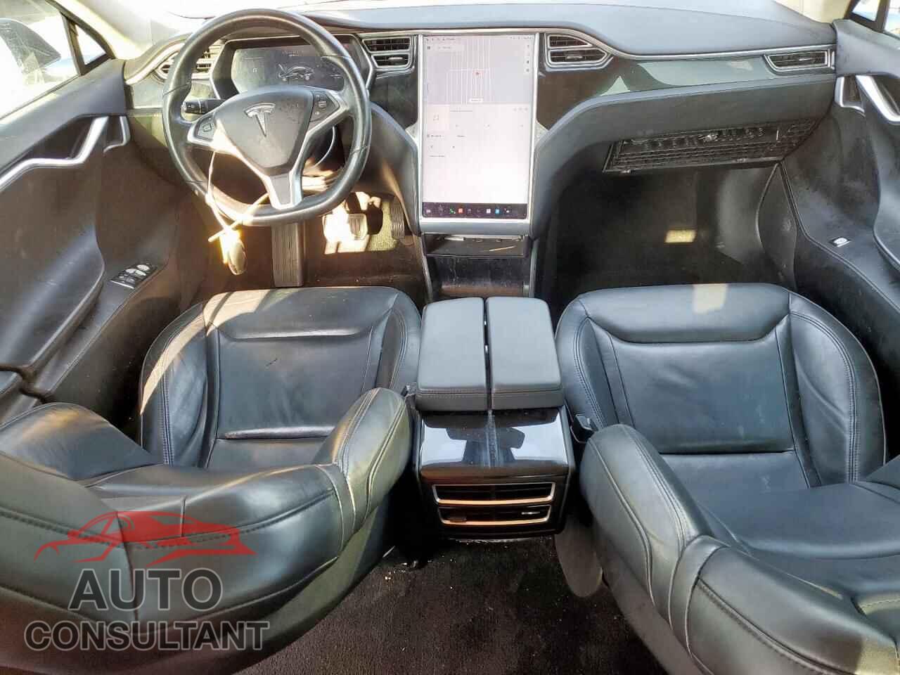 TESLA MODEL S 2015 - 5YJSA1E24FF114924