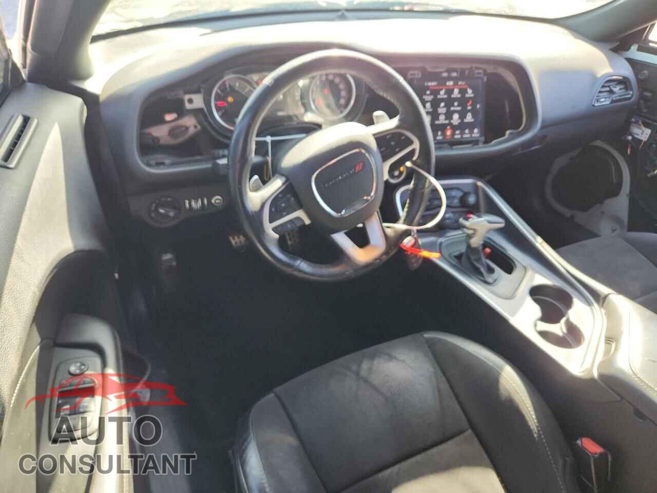 DODGE CHALLENGER 2018 - 2C3CDZFJ7JH128470