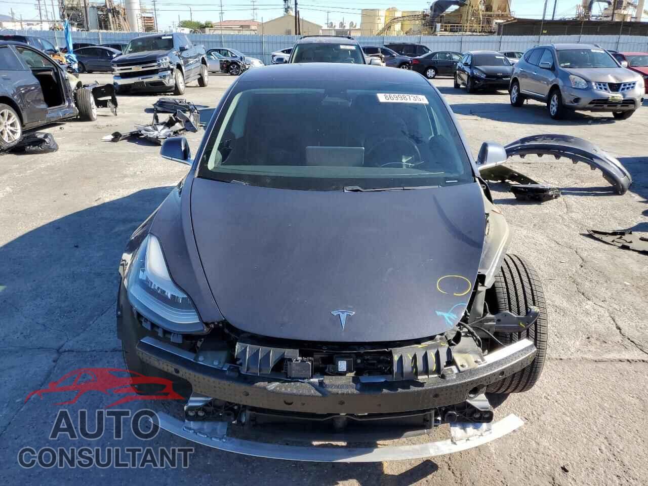 TESLA MODEL 3 2018 - 5YJ3E1EA0JF046923