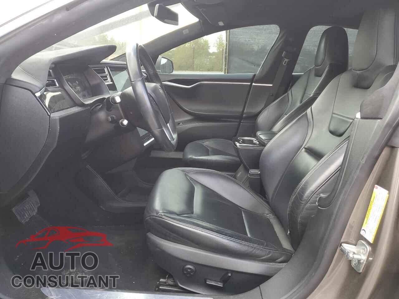 TESLA MODEL S 2015 - 5YJSA1E21FF113021