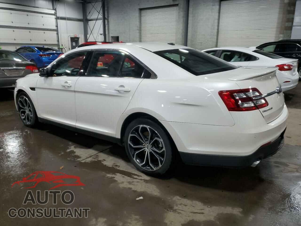 FORD TAURUS 2015 - 1FAHP2KT2FG195574