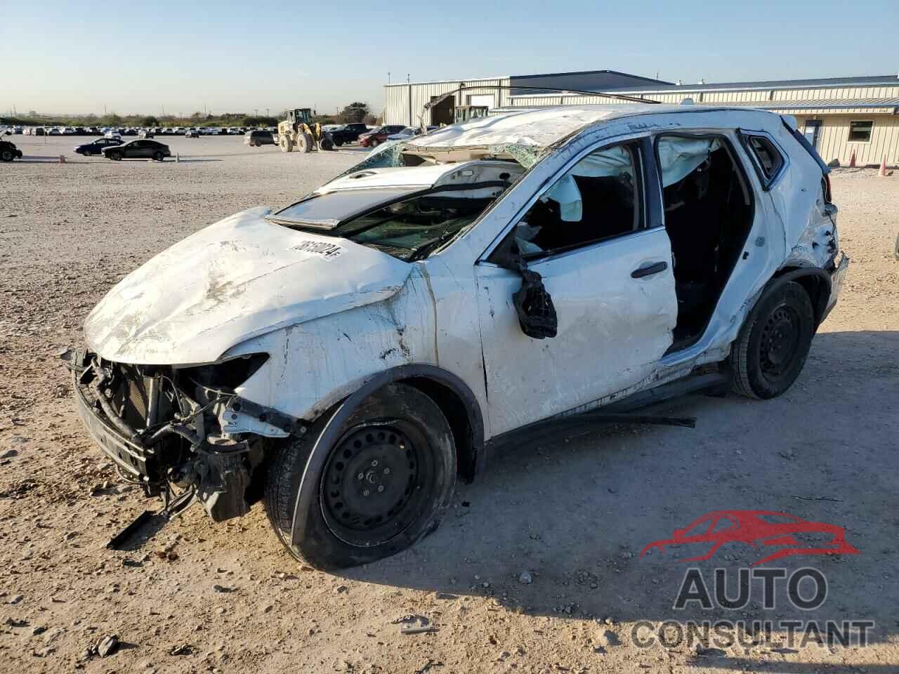 NISSAN ROGUE 2017 - KNMAT2MT1HP580891