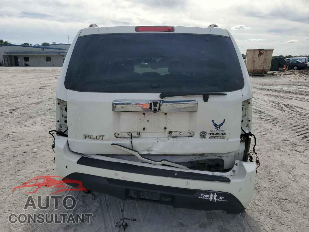 HONDA PILOT 2012 - 5FNYF4H96CB084620