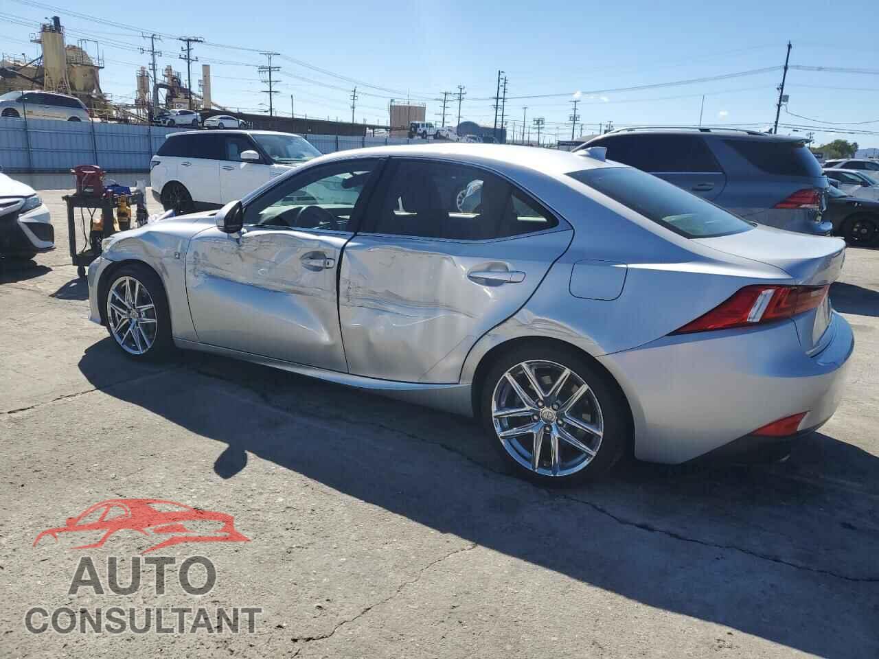 LEXUS IS 2014 - JTHBE1D22E5013224