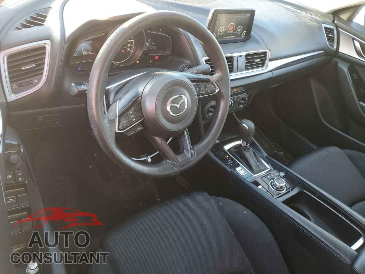 MAZDA 3 2018 - JM1BN1U74J1175337