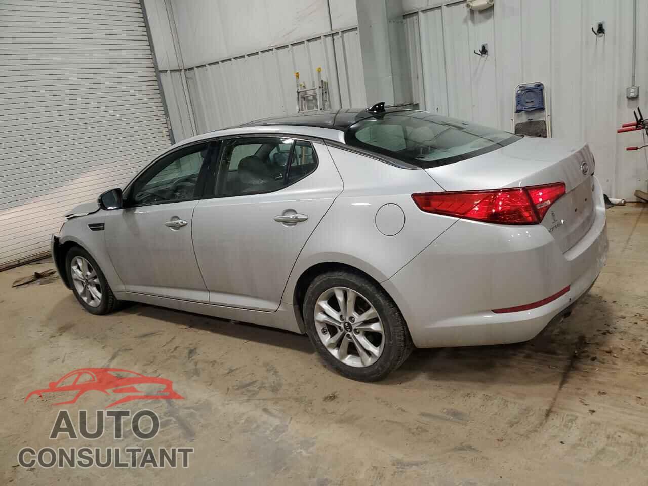 KIA OPTIMA 2011 - KNAGN4A76B5178193