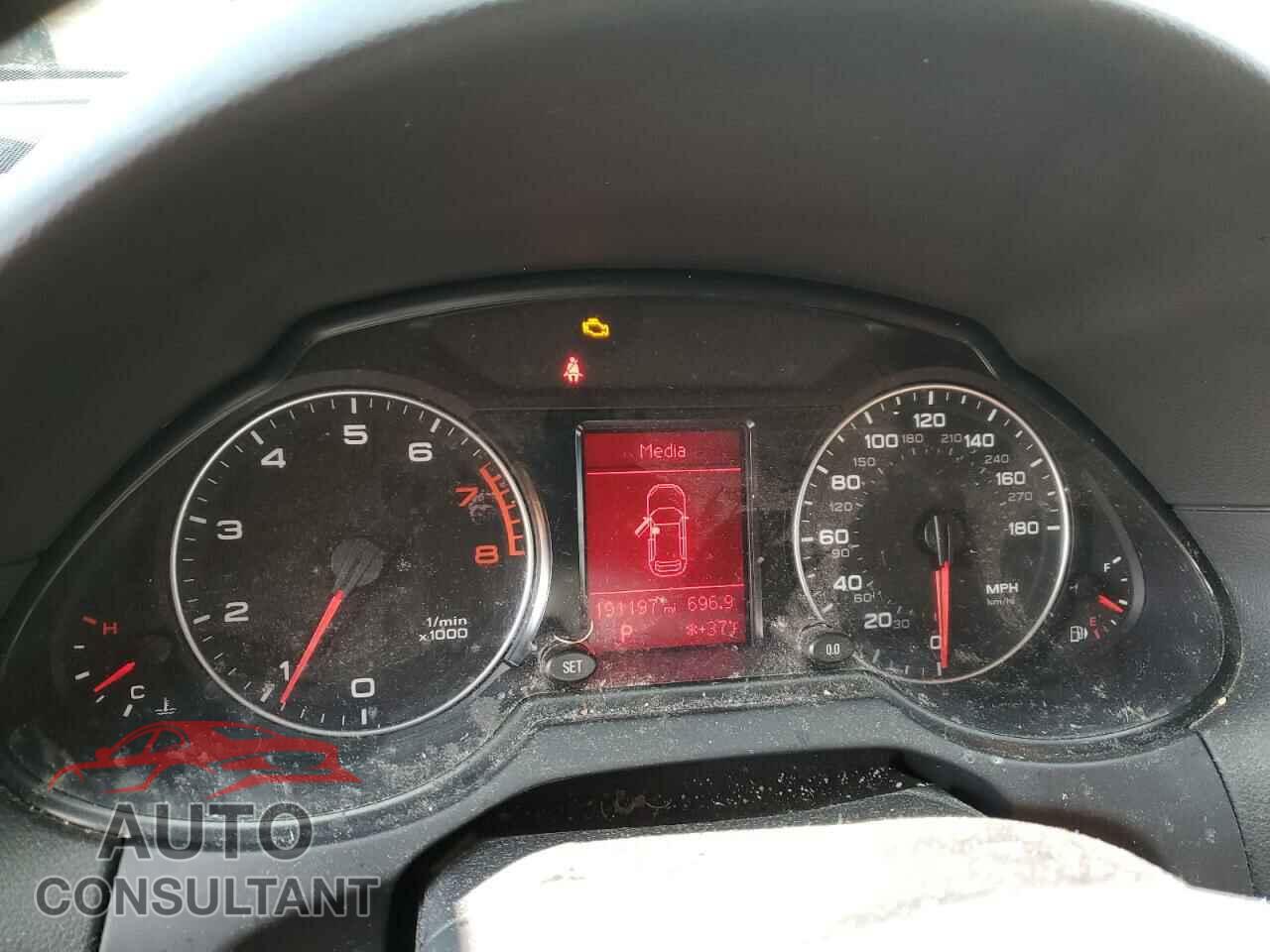 AUDI Q5 2011 - WA1CFAFP8BA036760