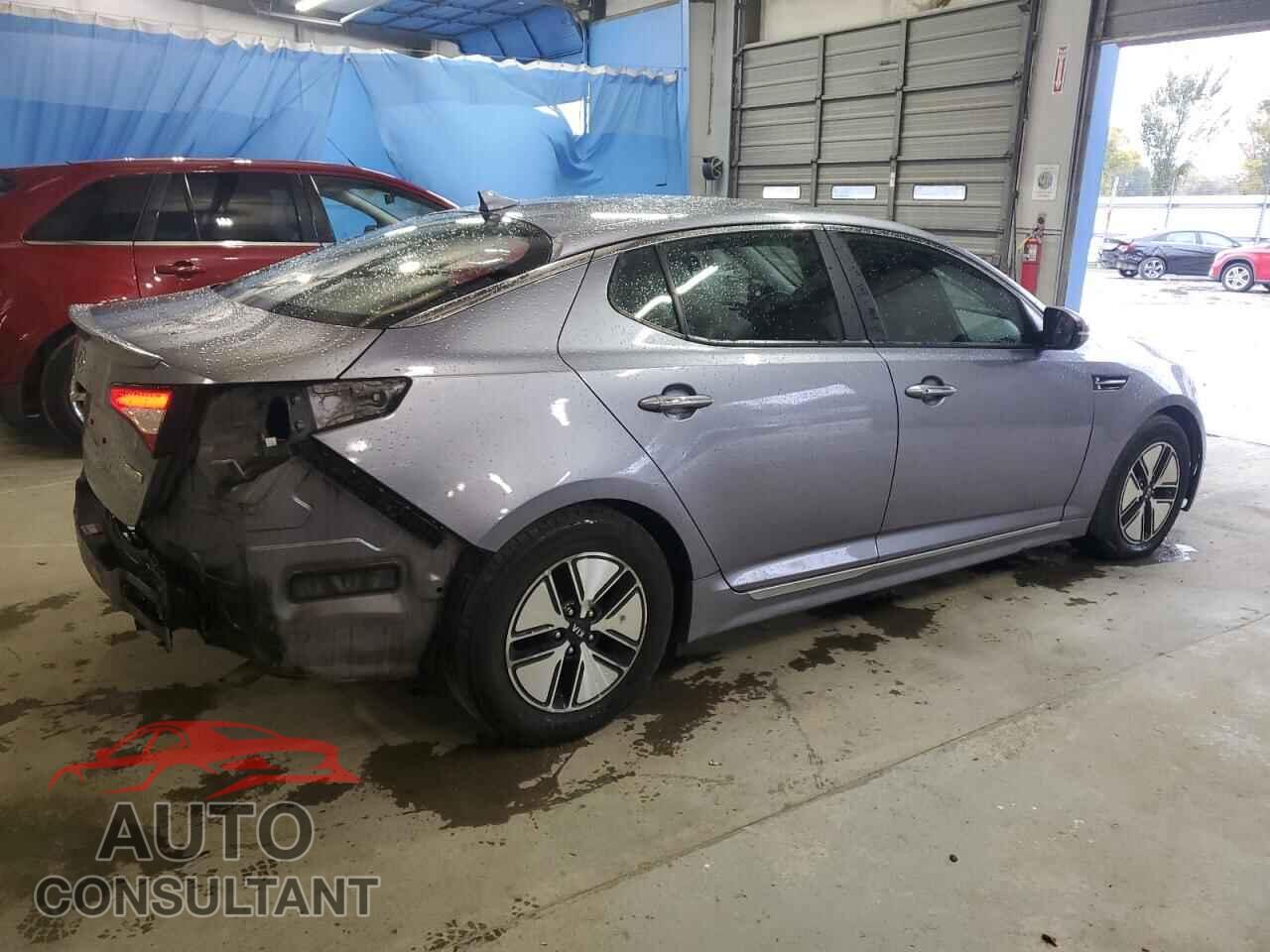 KIA OPTIMA 2011 - KNAGM4AD6B5002818