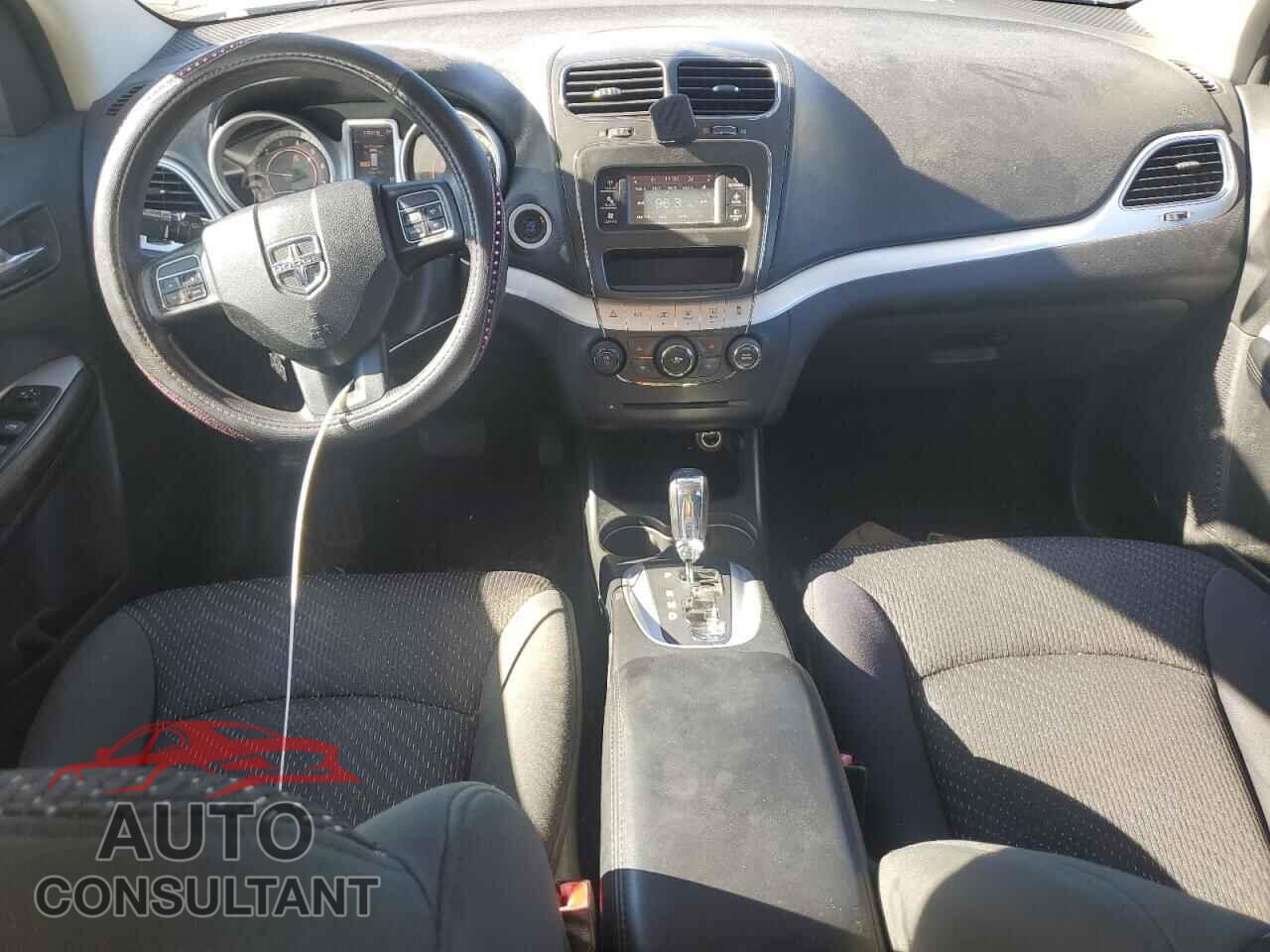 DODGE JOURNEY 2012 - 3C4PDCAB9CT223696