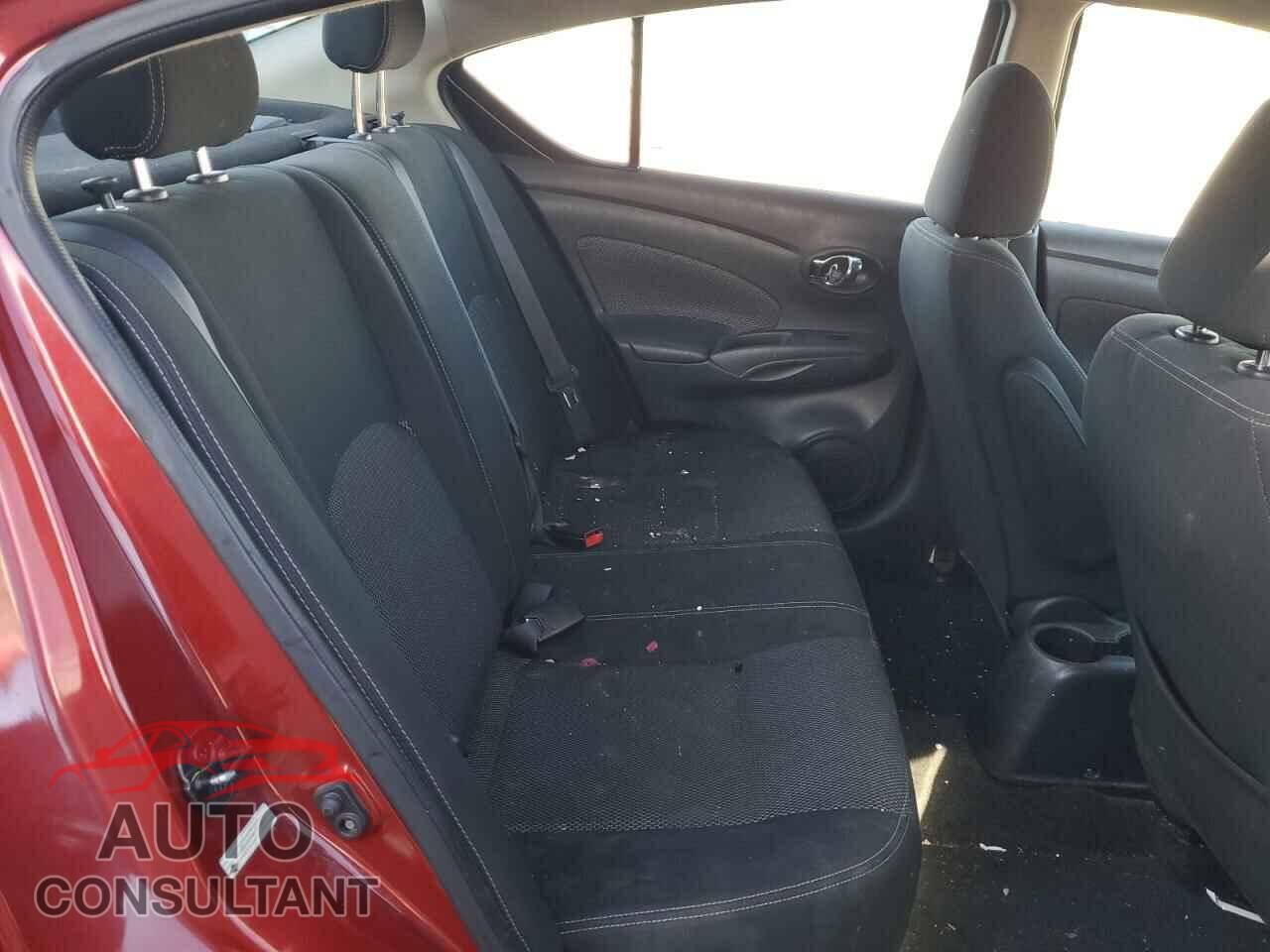 NISSAN VERSA 2017 - 3N1CN7AP1HL869856