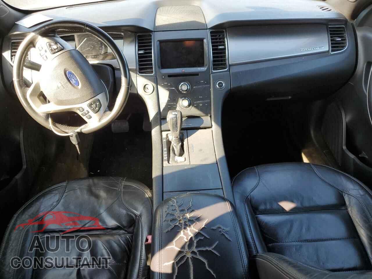FORD TAURUS 2013 - 1FAHP2E83DG215092