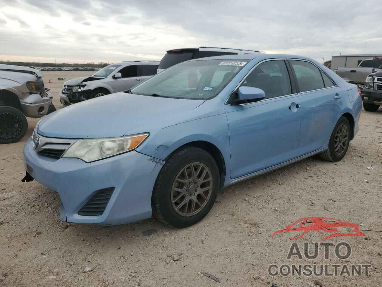 TOYOTA CAMRY 2013 - 4T4BF1FK3DR307698