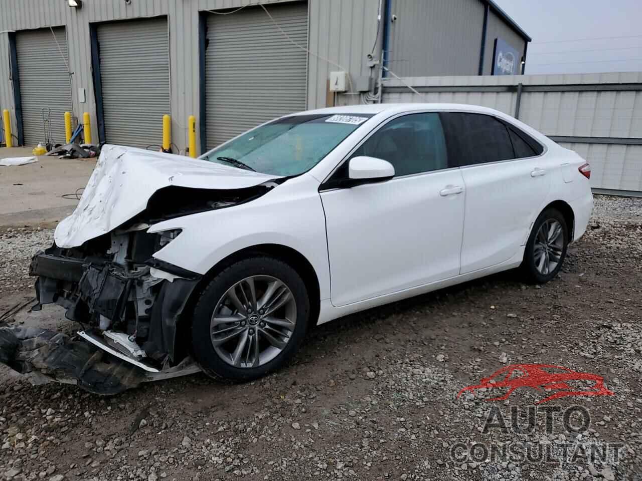 TOYOTA CAMRY 2016 - 4T1BF1FK9GU549524