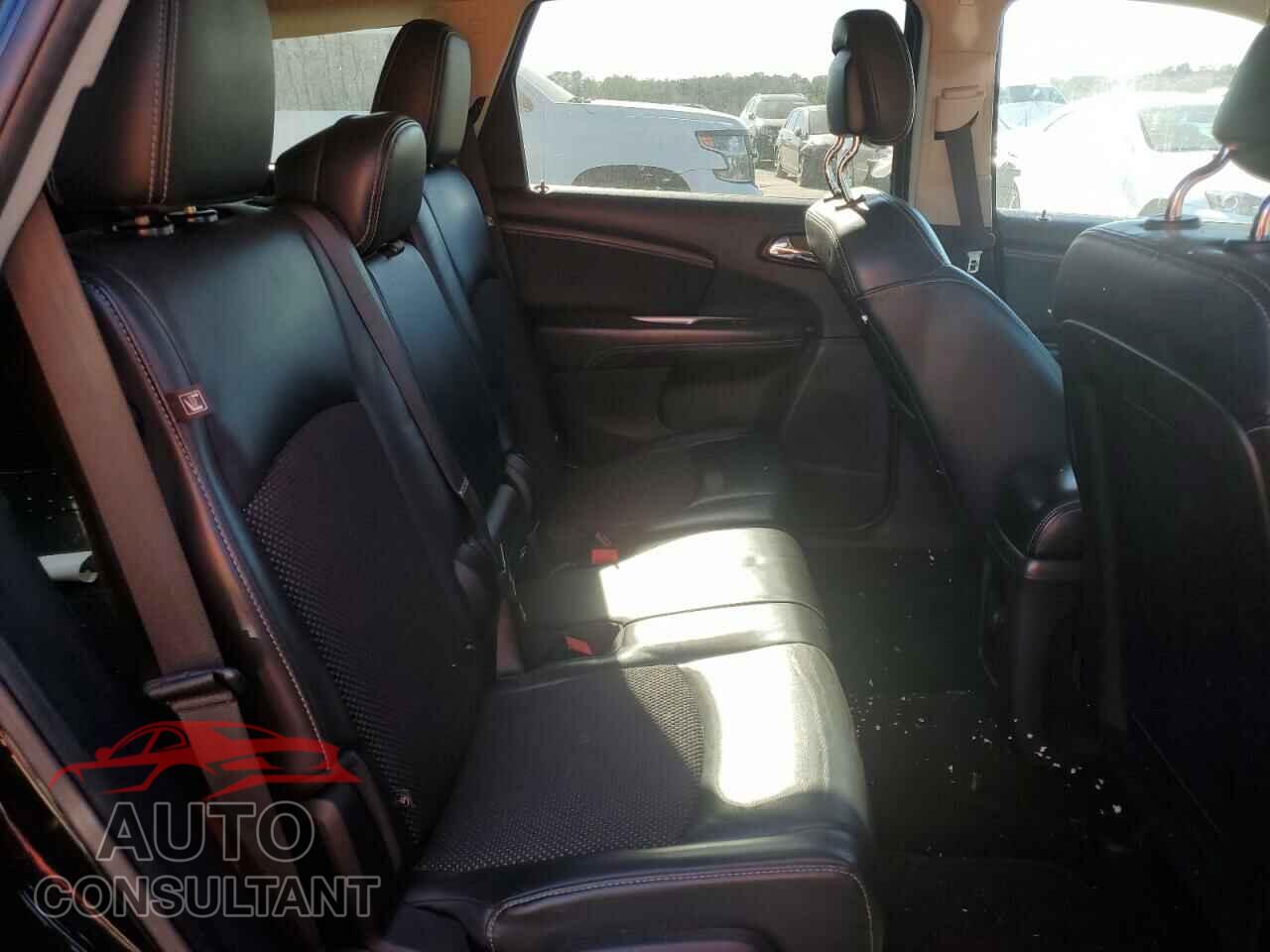 DODGE JOURNEY 2015 - 3C4PDCGG0FT645525