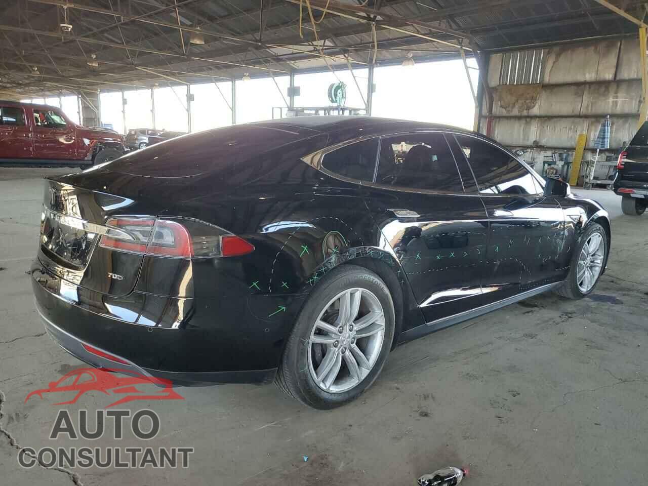 TESLA MODEL S 2015 - 5YJSA1S22FF088070